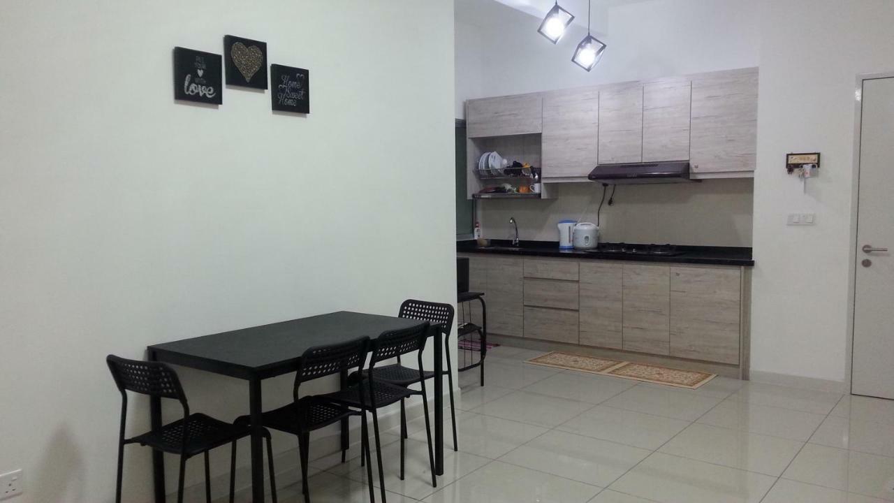 Az Homestay @ Southville City 방이 외부 사진